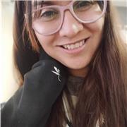 Técnica en ciencias sociales, imparte clases, de ciencias políticas, y ciencias sociales en general